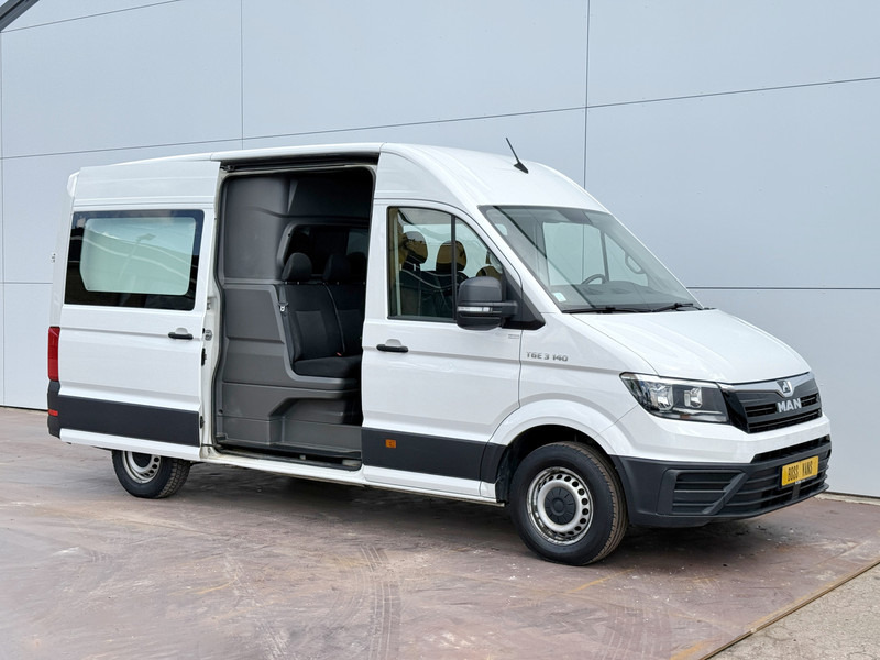 Furgón, Furgoneta combi MAN TGE 3.140 2.0 TDI L3H3 Dubbele Cabine 7 Stoelen Airco Cruise Control Trekhaak Carplay Navigatie: foto 5