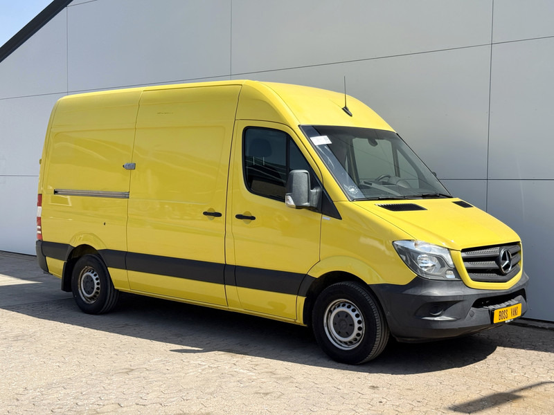 Mercedes-Benz Sprinter 319 3.0 CDI V6 V6 Automaat L2H2 Climate Control Cruise Control Trekhaak Camera Stoelverwarming - Furgón: foto 4 Mercedes-Benz Sprinter 319 3.0 CDI V6 V6 Automaat L2H2 Climate Control Cruise Control Trekhaak Camera Stoelverwarming - Furgón: foto 4