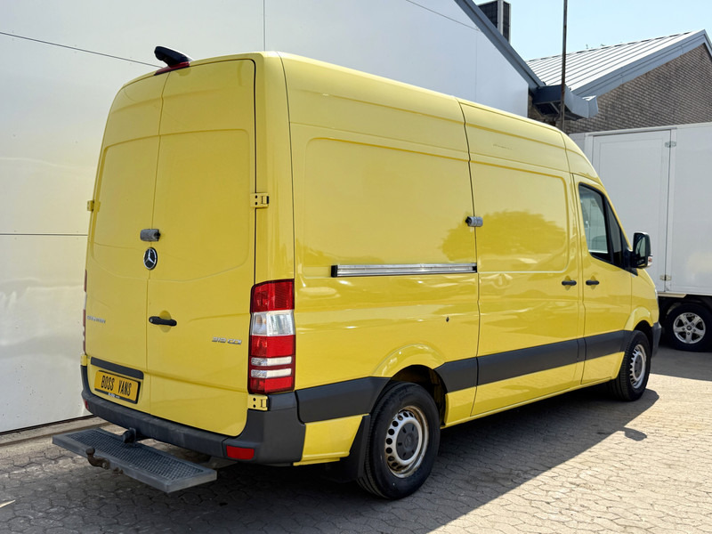 Mercedes-Benz Sprinter 319 3.0 CDI V6 V6 Automaat L2H2 Climate Control Cruise Control Trekhaak Camera Stoelverwarming - Furgón: foto 3 Mercedes-Benz Sprinter 319 3.0 CDI V6 V6 Automaat L2H2 Climate Control Cruise Control Trekhaak Camera Stoelverwarming - Furgón: foto 3