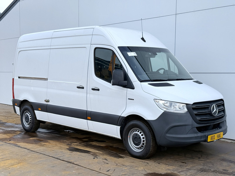 Mercedes-Benz eSprinter 112 L2H2 100% Elektrisch 55kWh 168km WLTP 80kw Snelladen Climate Control Camera Stoelverwarming - Furgón, Furgoneta eléctrica: foto 4 Mercedes-Benz eSprinter 112 L2H2 100% Elektrisch 55kWh 168km WLTP 80kw Snelladen Climate Control Camera Stoelverwarming - Furgón, Furgoneta eléctrica: foto 4
