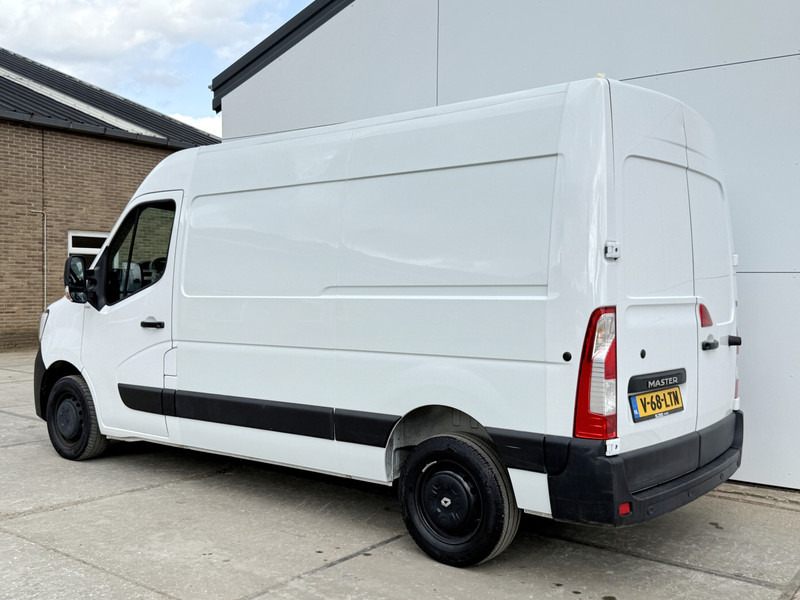 Renault Master T33 2.3 DCI 135PK L2H2 Airco Cruise Control Parkeersensoren LED - Furgoneta pequeña: foto 2 Renault Master T33 2.3 DCI 135PK L2H2 Airco Cruise Control Parkeersensoren LED - Furgoneta pequeña: foto 2