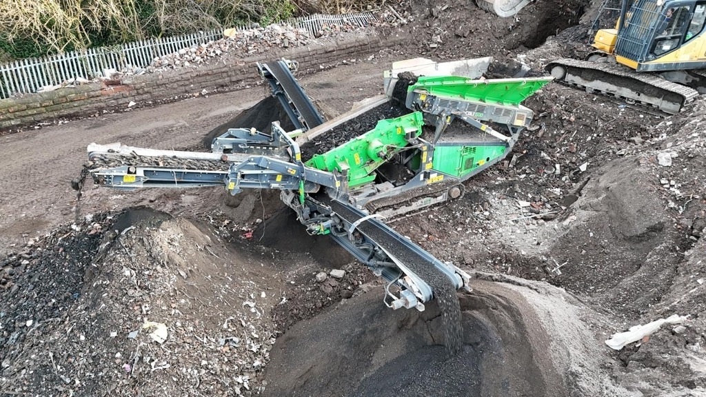 EvoQuip Colt 600 - Cribadora: foto 1 EvoQuip Colt 600 - Cribadora: foto 1