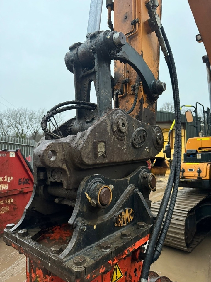 Excavadora de cadenas Hyundai HX140L: foto 15