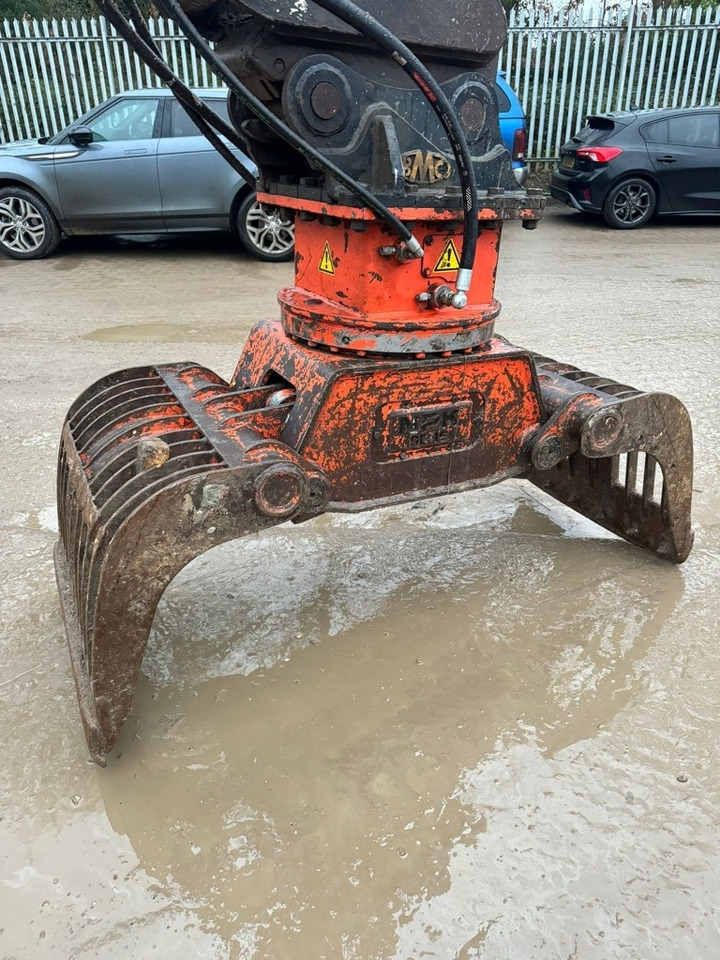 Excavadora de cadenas Hyundai HX140L: foto 6