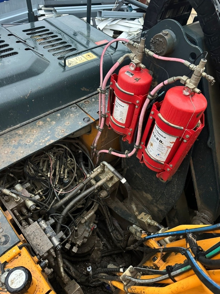 Excavadora de cadenas Hyundai HX140L: foto 16