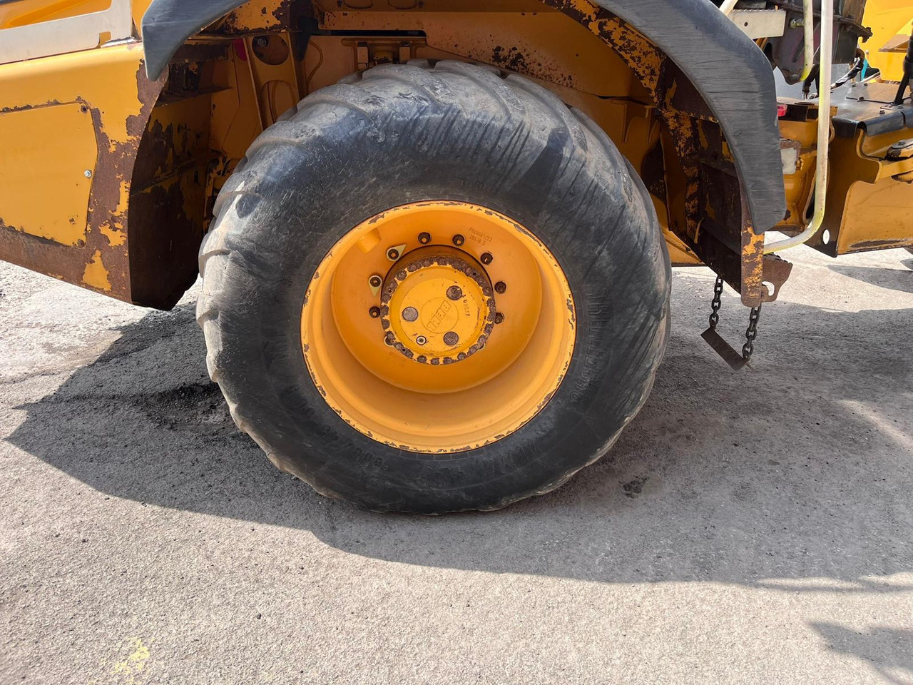 Dúmper articulado Bell B20E: foto 14