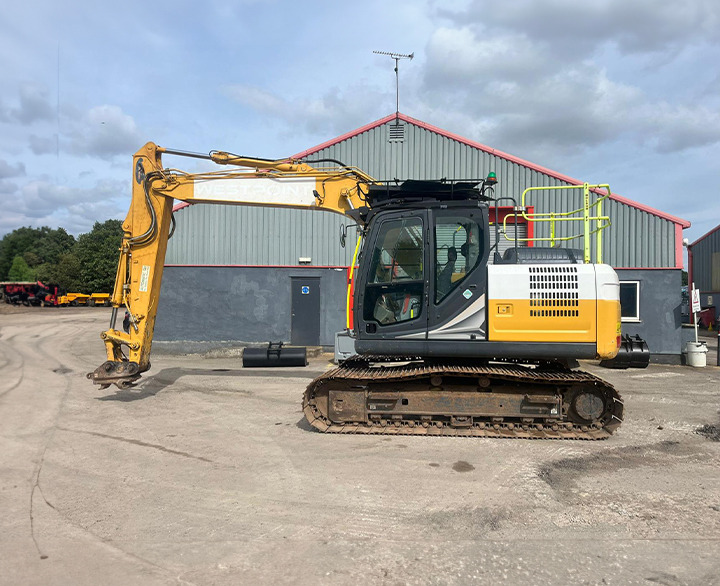 Kobelco SK130LC-11 - Excavadora de cadenas: foto 2 Kobelco SK130LC-11 - Excavadora de cadenas: foto 2