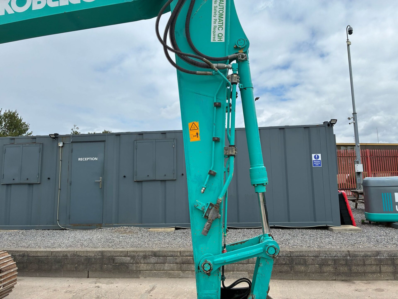 Excavadora de cadenas Kobelco SK140SRLC-5: foto 11