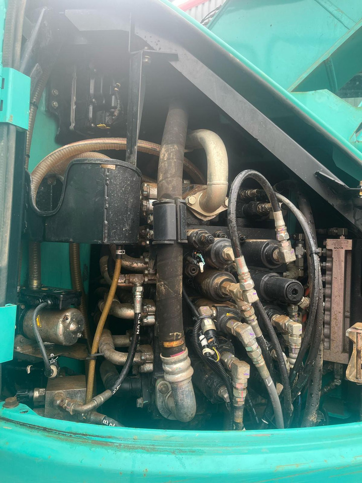 Excavadora de cadenas Kobelco SK230SRLC-5E: foto 13