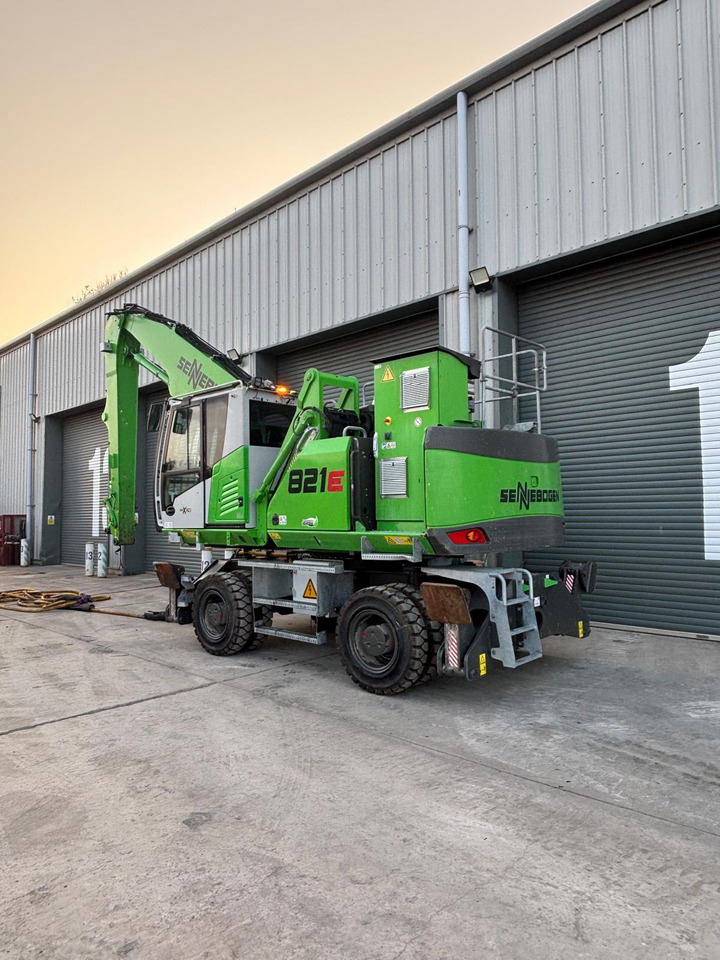 Sennebogen 821E Electric - Manipulador de materiales: foto 3 Sennebogen 821E Electric - Manipulador de materiales: foto 3