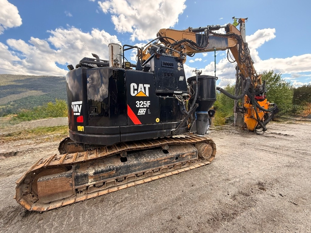 CAT 325 FL CR - Excavadora: foto 1 CAT 325 FL CR - Excavadora: foto 1