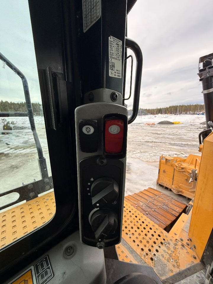 Bulldozer CAT D 6 T LGP: foto 21