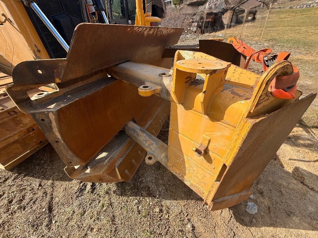 Bulldozer CAT D 6 T LGP: foto 29