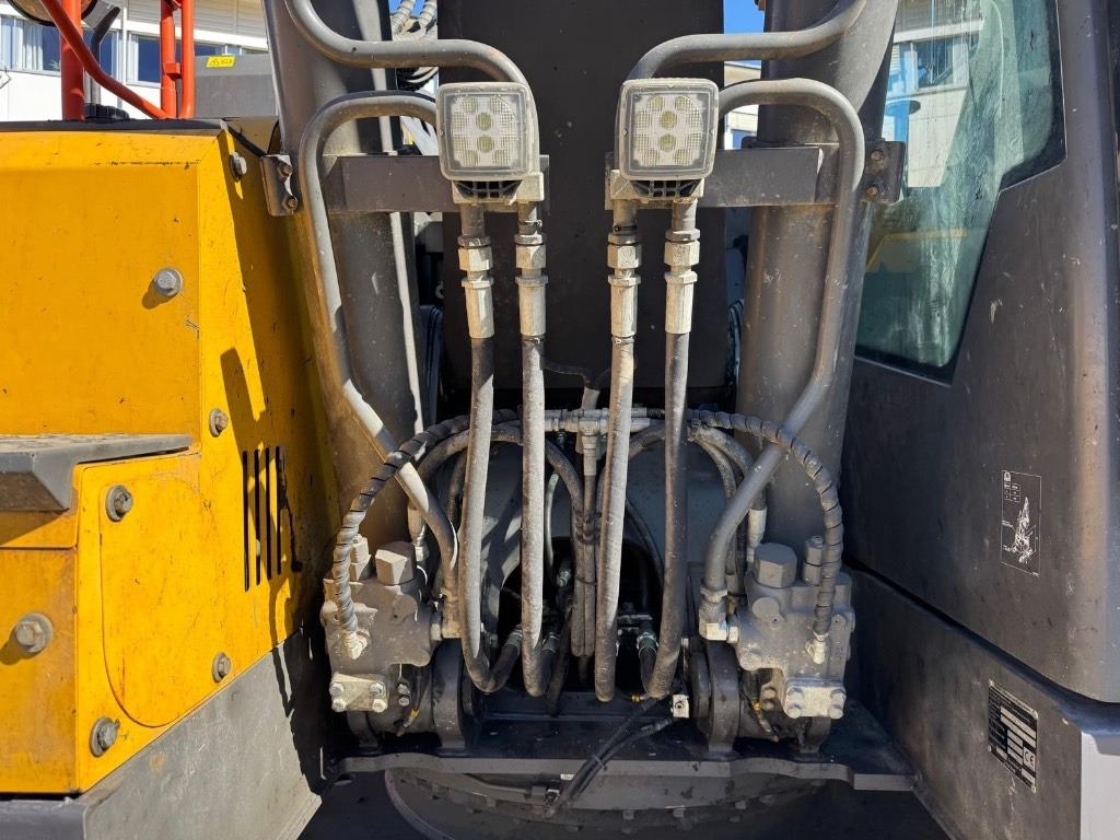 Volvo ECR 235 E - Excavadora de cadenas: foto 5 Volvo ECR 235 E - Excavadora de cadenas: foto 5