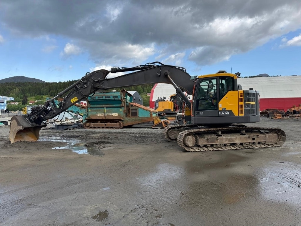 Volvo ECR 235 E - Excavadora de cadenas: foto 4 Volvo ECR 235 E - Excavadora de cadenas: foto 4