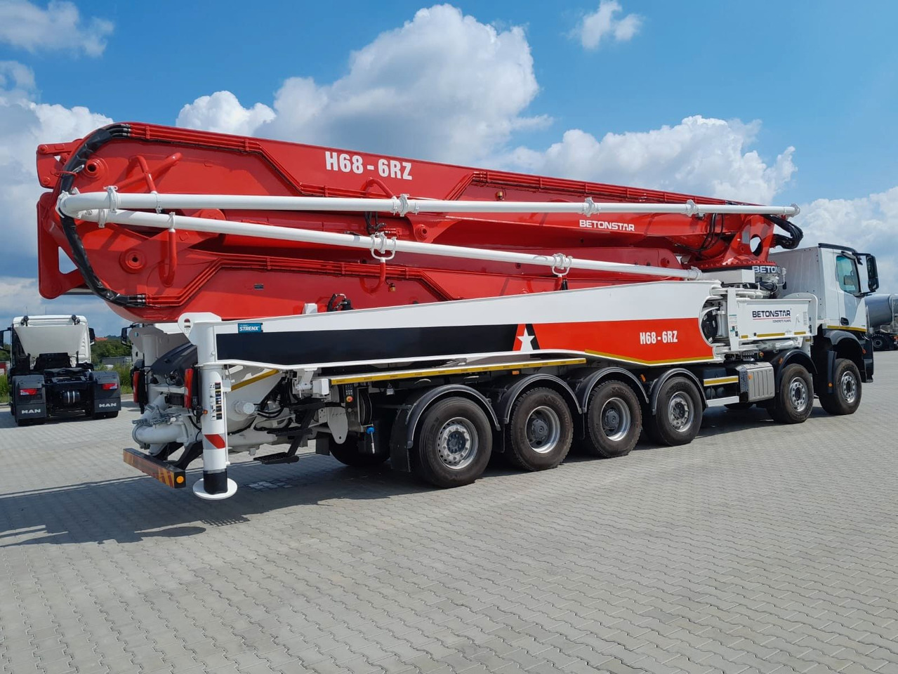 Mercedes-Benz AROCS 4451 BETONSTAR H68.20-6RZ - Bomba de hormigón: foto 4 Mercedes-Benz AROCS 4451 BETONSTAR H68.20-6RZ - Bomba de hormigón: foto 4