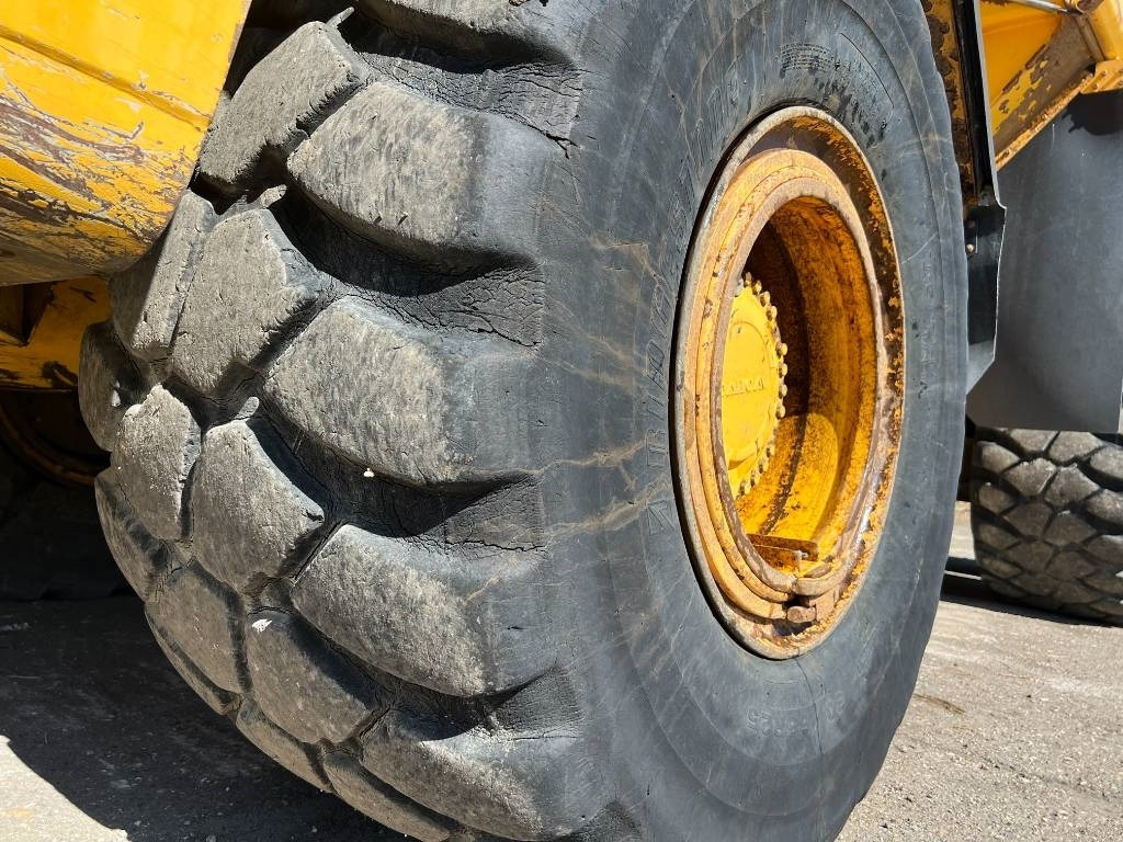Dúmper articulado Volvo A 30 D: foto 15