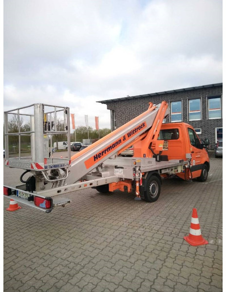 Multitel MTE 270 - Camión con plataforma elevadora: foto 4 Multitel MTE 270 - Camión con plataforma elevadora: foto 4