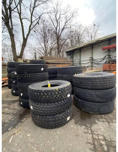 REIFEN Kran Tyres crane - Grúa para camión para Maquinaria de construcción: foto 1 REIFEN Kran Tyres crane - Grúa para camión para Maquinaria de construcción: foto 1
