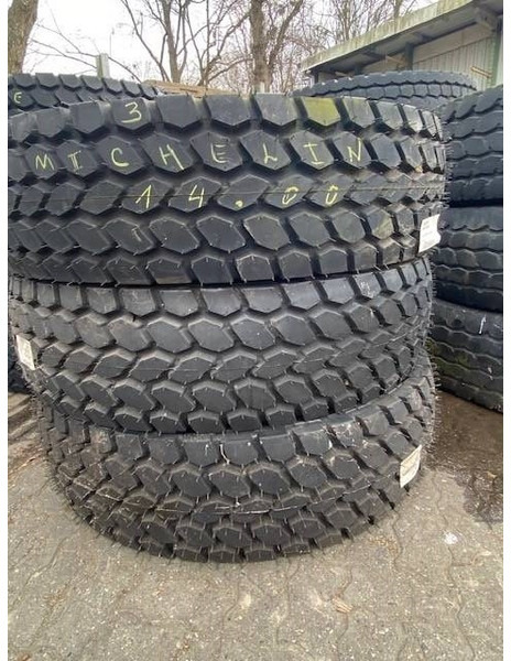 REIFEN Kran Tyres crane - Grúa para camión para Maquinaria de construcción: foto 4 REIFEN Kran Tyres crane - Grúa para camión para Maquinaria de construcción: foto 4