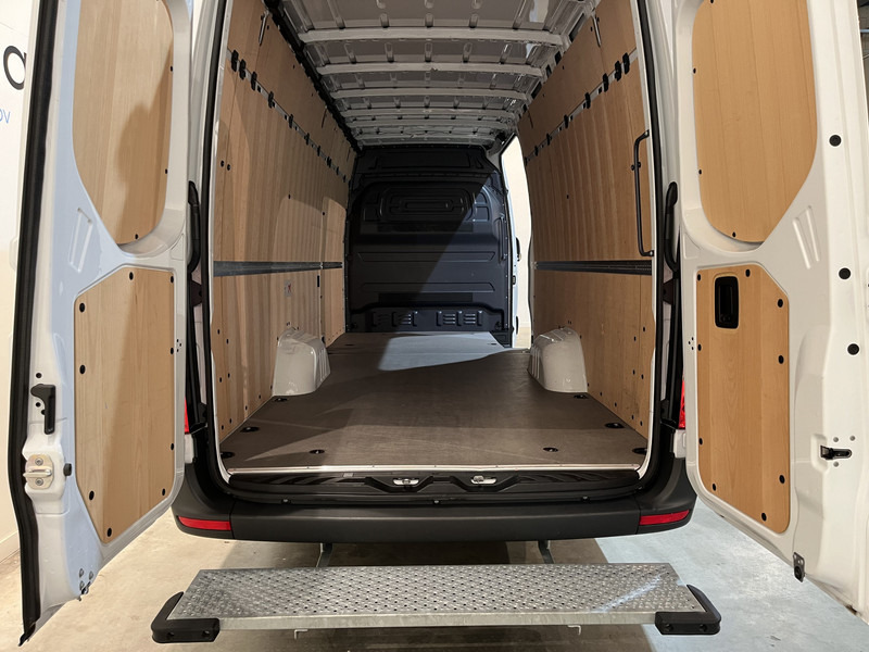 Mercedes-Benz Sprinter 315 CDI L4H2 RWD / Euro 6 / MBUX / Airco / Cruise Control / Camera / CarPlay / Navigatie / 6.143 KM !! / BPM VRIJ !! - Furgón: foto 4 Mercedes-Benz Sprinter 315 CDI L4H2 RWD / Euro 6 / MBUX / Airco / Cruise Control / Camera / CarPlay / Navigatie / 6.143 KM !! / BPM VRIJ !! - Furgón: foto 4