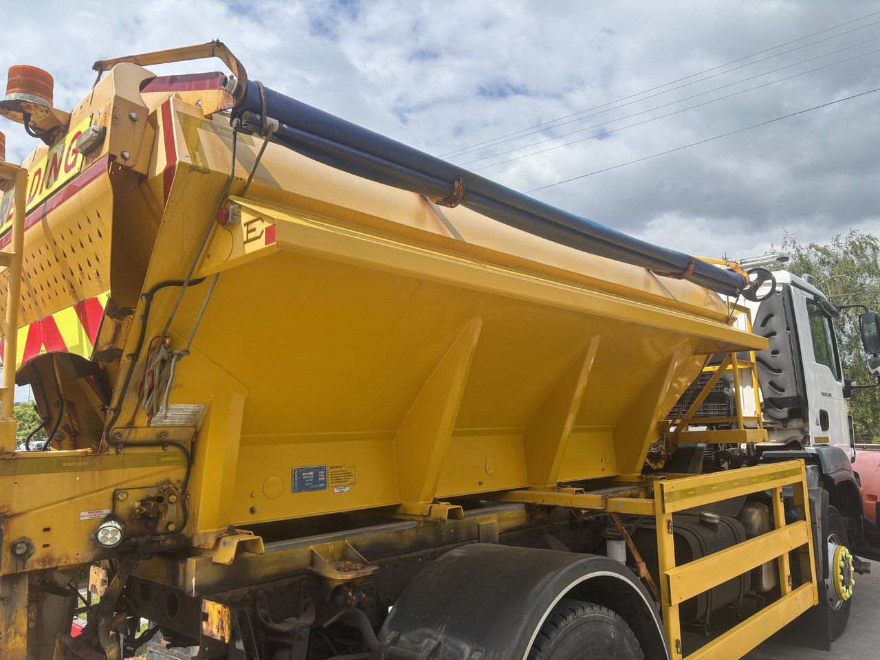 MAN TGM 18.290 4X4BB GRITTER/SPREADER PLOUGH ECON - Máquina quitanieve: foto 5 MAN TGM 18.290 4X4BB GRITTER/SPREADER PLOUGH ECON - Máquina quitanieve: foto 5