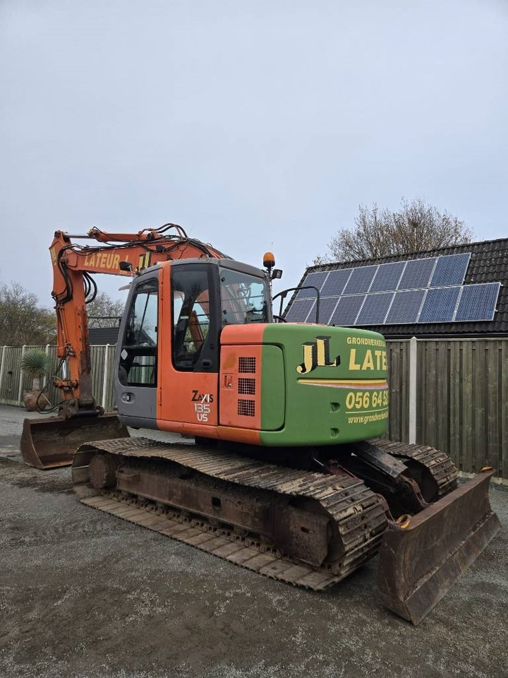 Hitachi ZX 135 US - Excavadora de cadenas: foto 2 Hitachi ZX 135 US - Excavadora de cadenas: foto 2