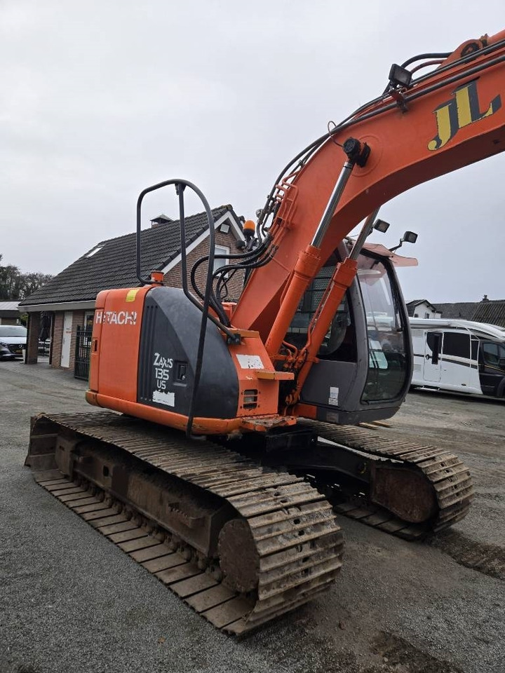 Hitachi ZX 135 US - Excavadora de cadenas: foto 5 Hitachi ZX 135 US - Excavadora de cadenas: foto 5