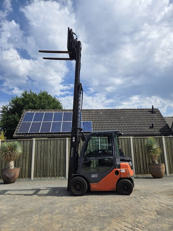 Toyota 8 FD 20 - Carretilla elevadora diésel: foto 1 Toyota 8 FD 20 - Carretilla elevadora diésel: foto 1