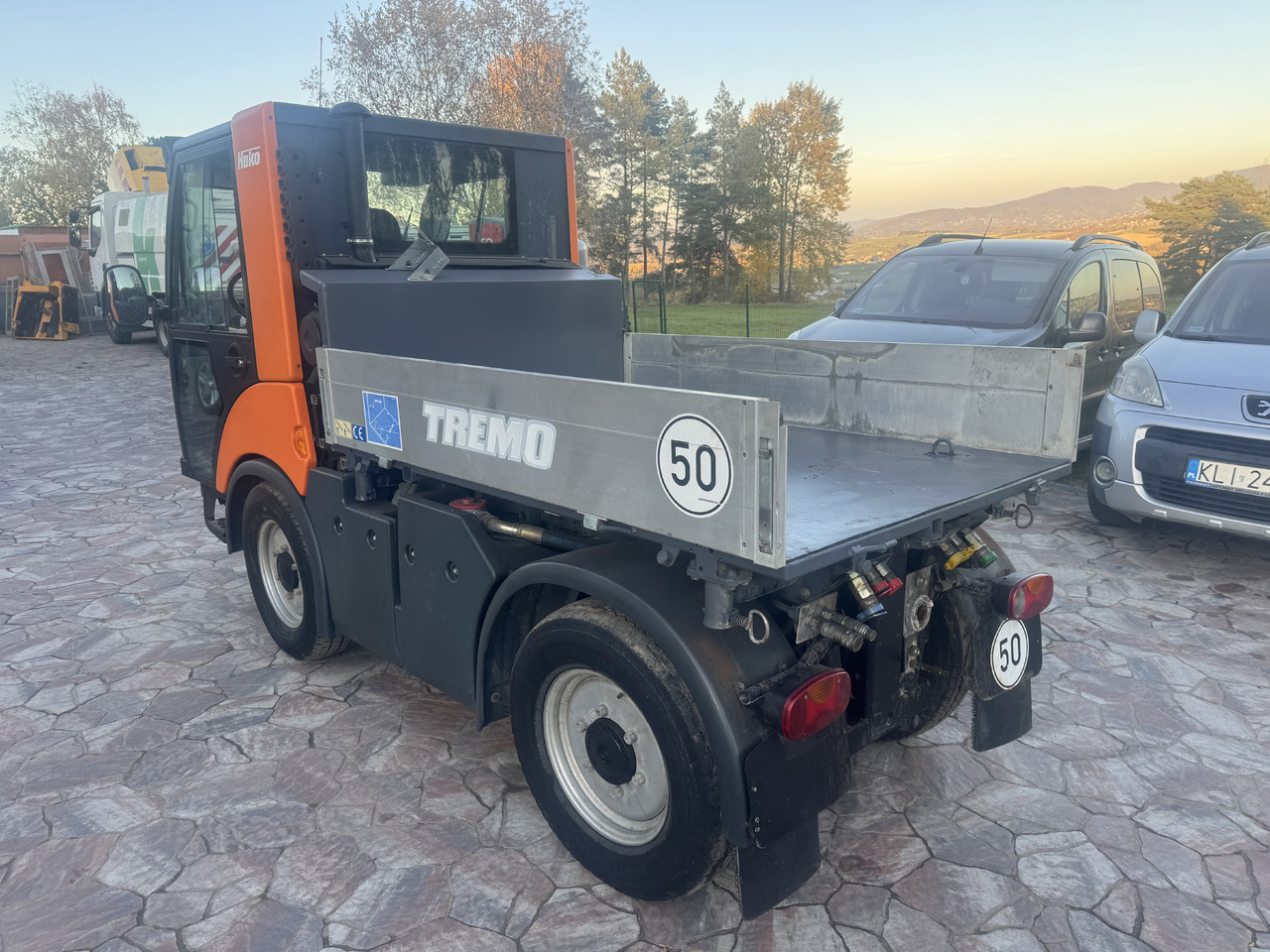 Leasing de MULTICAR Hako Tremo 4x4 wywrotka Polewaczka zamiatarka pług posypywarka snow schnee MULTICAR Hako Tremo 4x4 wywrotka Polewaczka zamiatarka pług posypywarka snow schnee: foto 6