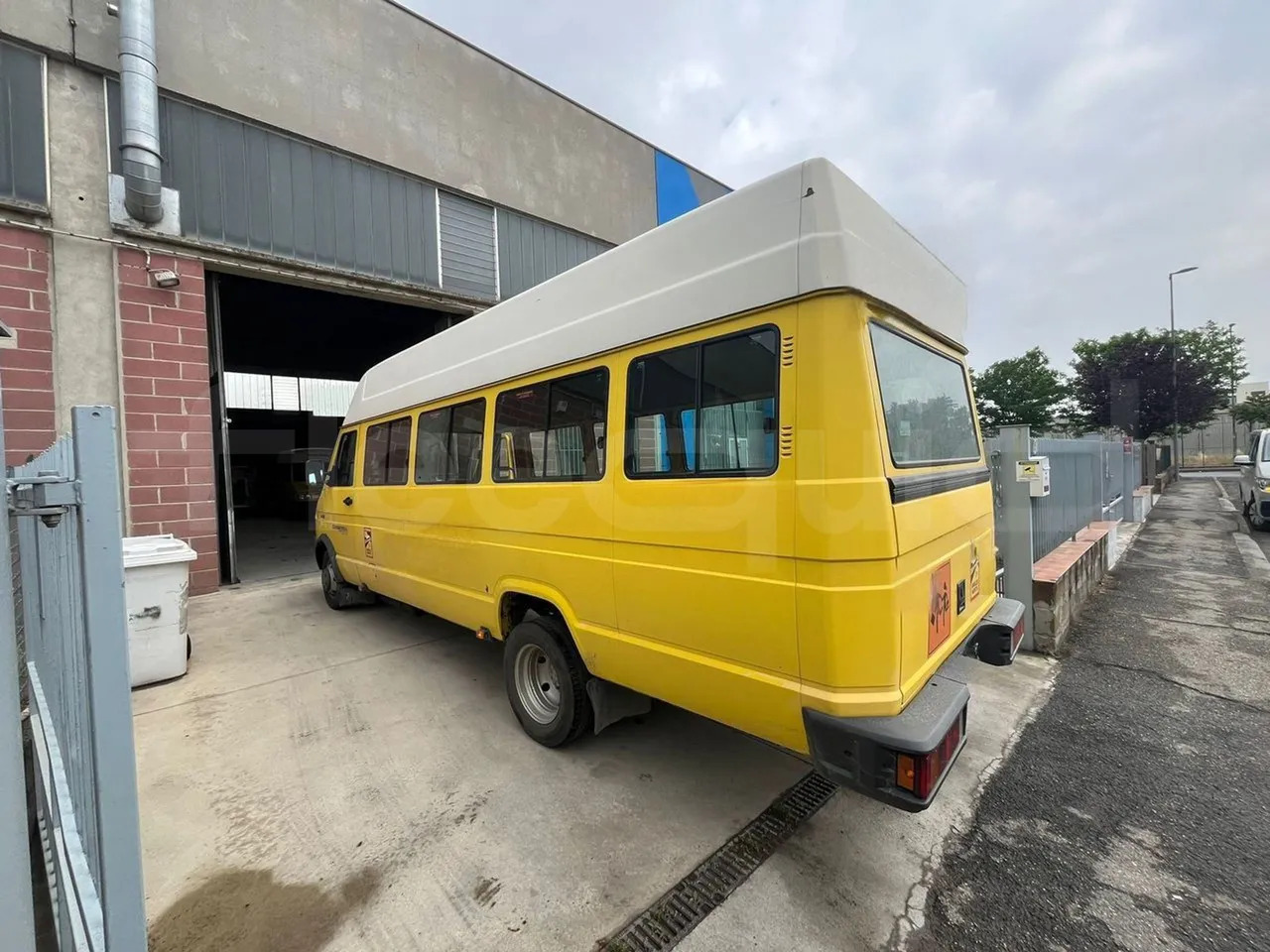 Iveco A45E10 - Autobús escolar: foto 5 Iveco A45E10 - Autobús escolar: foto 5