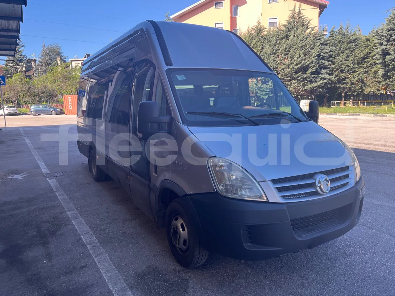 Iveco Daily - Minibús, Furgoneta de pasajeros: foto 1 Iveco Daily - Minibús, Furgoneta de pasajeros: foto 1