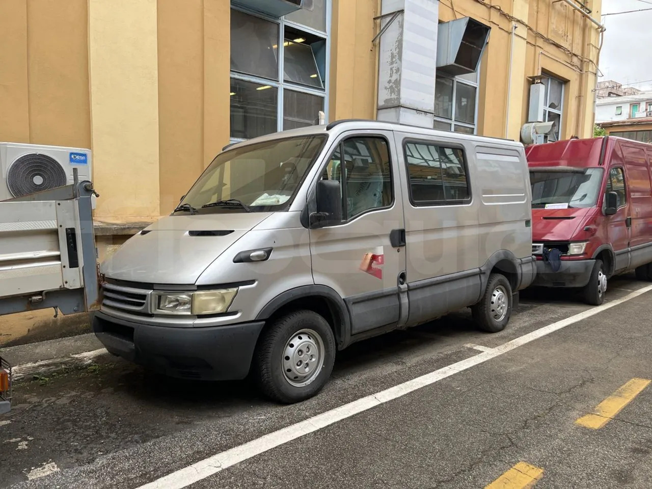 Iveco Daily - Minibús, Furgoneta de pasajeros: foto 3 Iveco Daily - Minibús, Furgoneta de pasajeros: foto 3