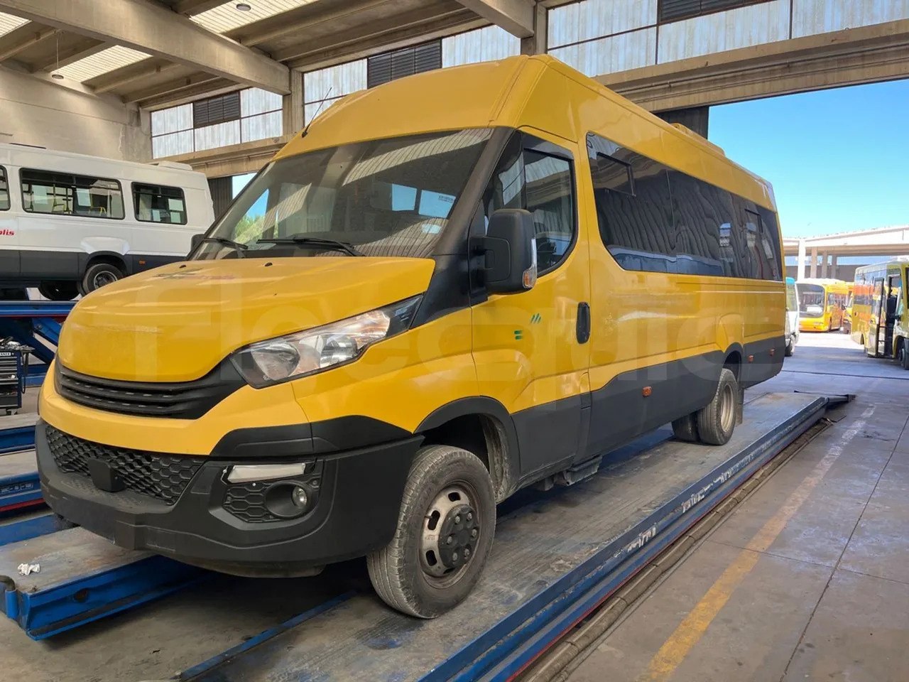 Iveco Daily - Autobús escolar: foto 4 Iveco Daily - Autobús escolar: foto 4