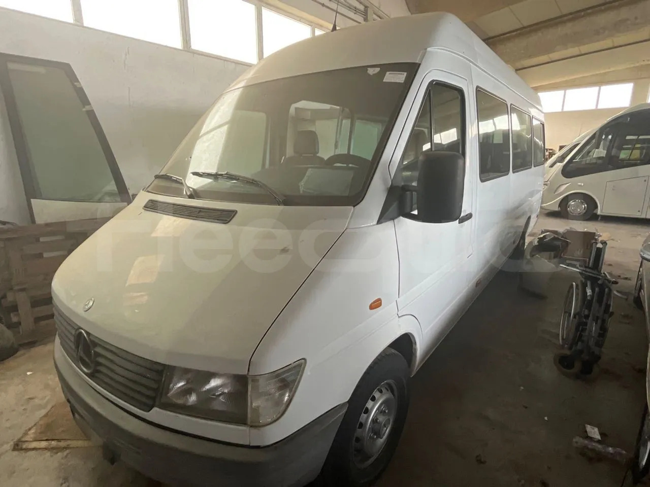 Mercedes-Benz Sprinter - Minibús, Furgoneta de pasajeros: foto 4 Mercedes-Benz Sprinter - Minibús, Furgoneta de pasajeros: foto 4
