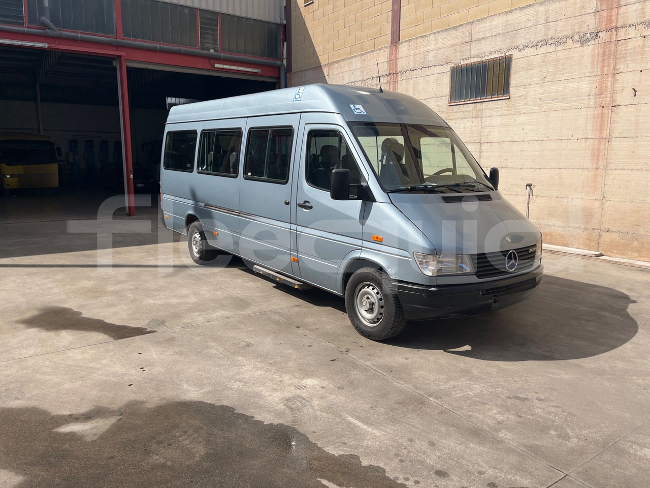 Mercedes-Benz Sprinter - Autocar: foto 1 Mercedes-Benz Sprinter - Autocar: foto 1