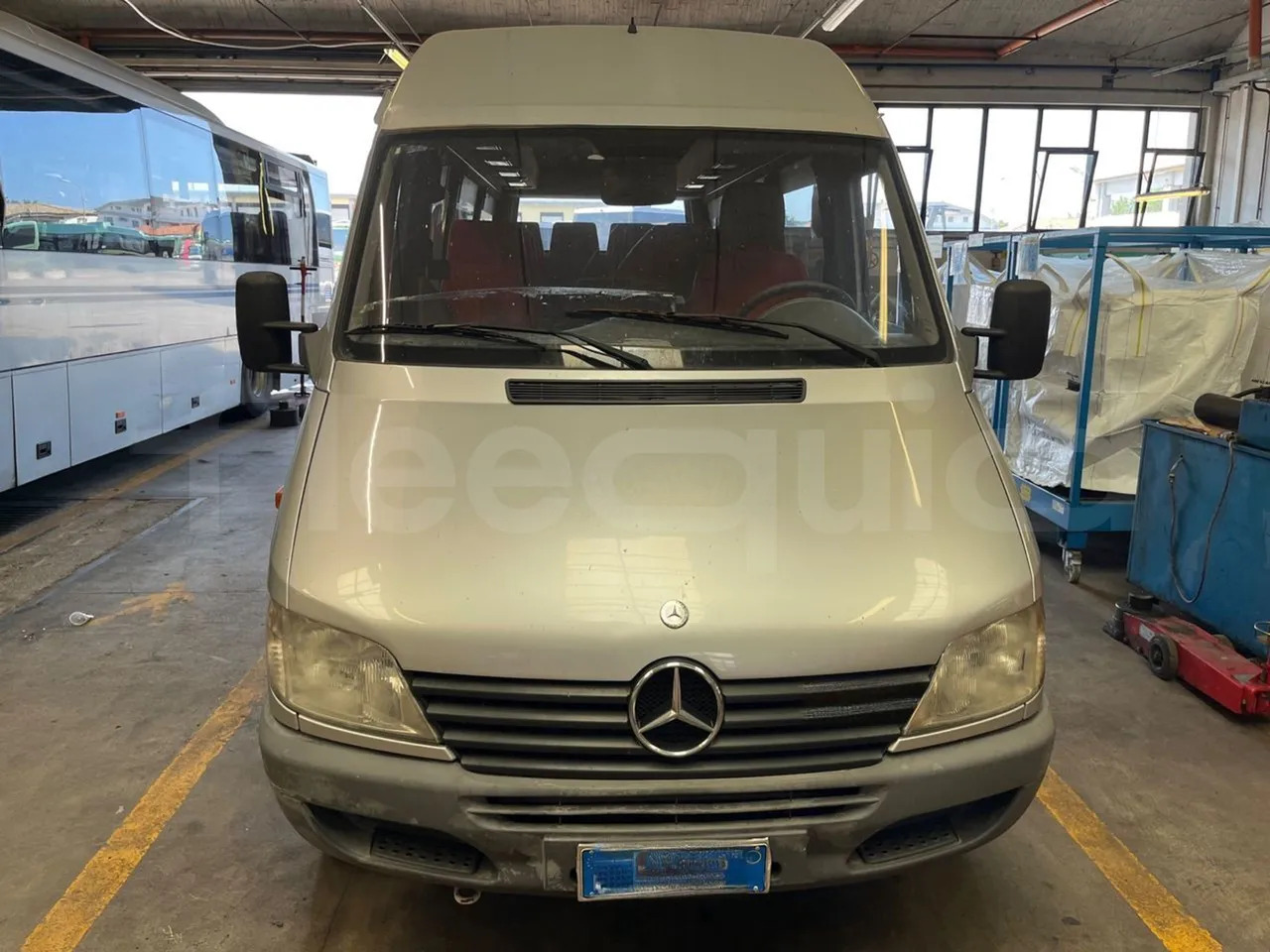 Mercedes-Benz Sprinter - Minibús: foto 2 Mercedes-Benz Sprinter - Minibús: foto 2