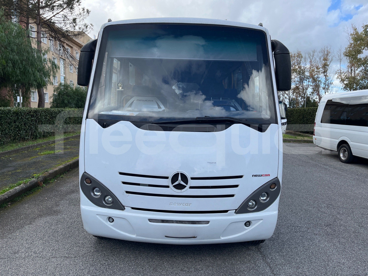 Mercedes-Benz Vario - Autocar: foto 2 Mercedes-Benz Vario - Autocar: foto 2