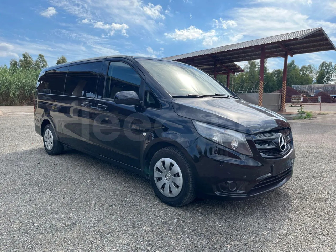 Mercedes-Benz Vito Tourer - Minibús, Furgoneta de pasajeros: foto 1 Mercedes-Benz Vito Tourer - Minibús, Furgoneta de pasajeros: foto 1
