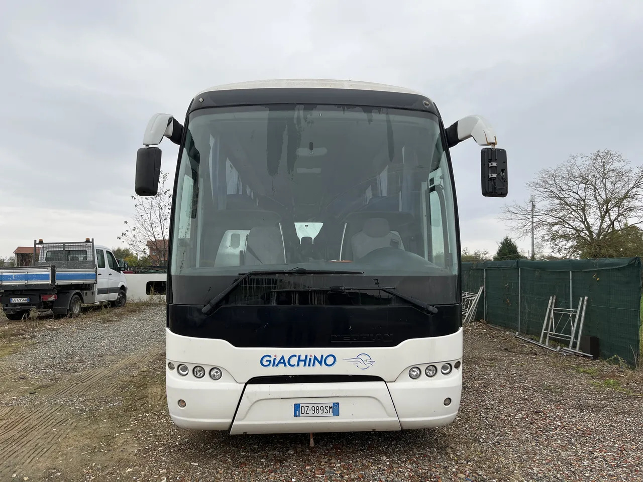 Neoplan P22 - Autocar: foto 2 Neoplan P22 - Autocar: foto 2