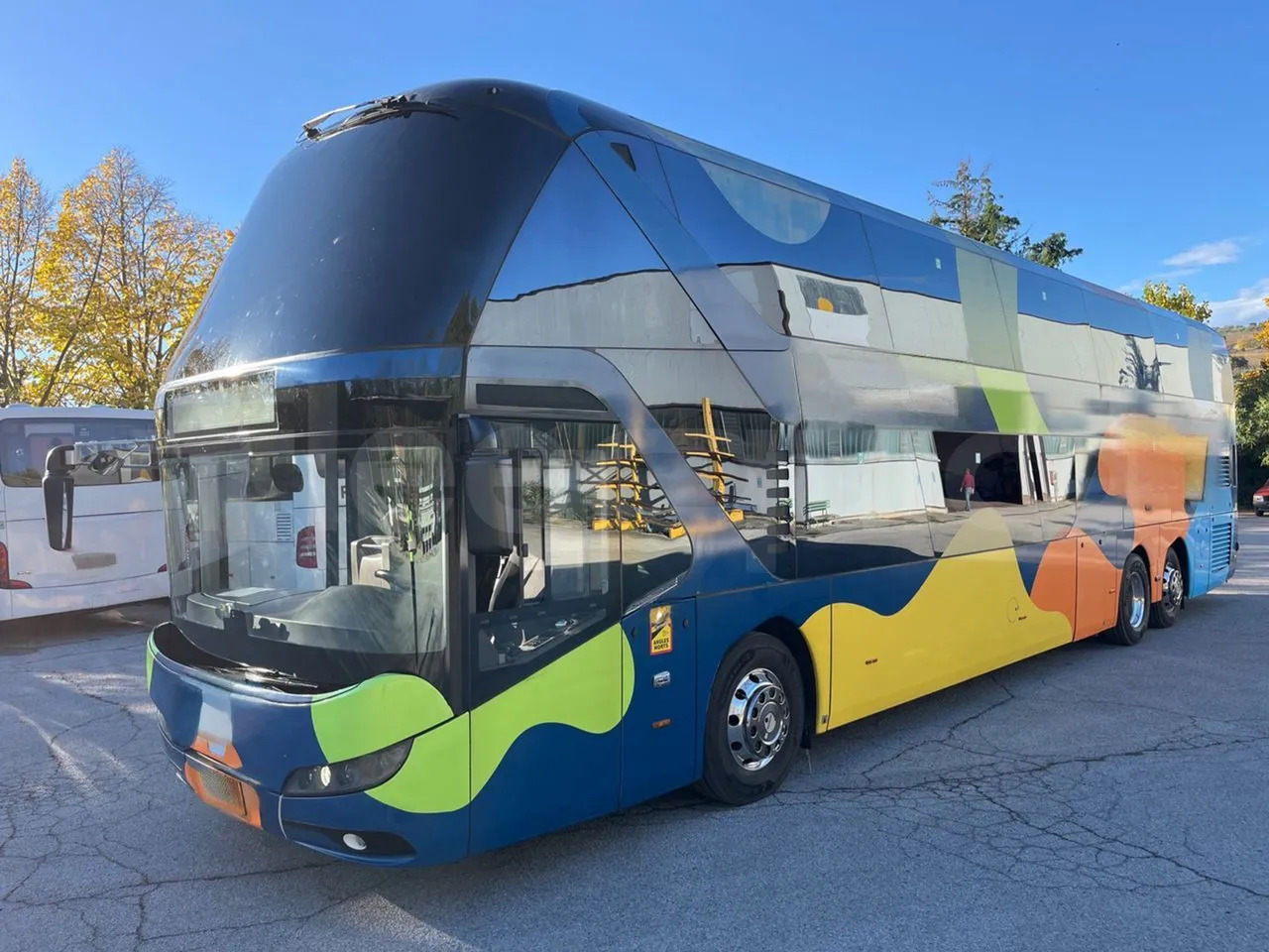 Neoplan Skyliner - Autocar: foto 4 Neoplan Skyliner - Autocar: foto 4