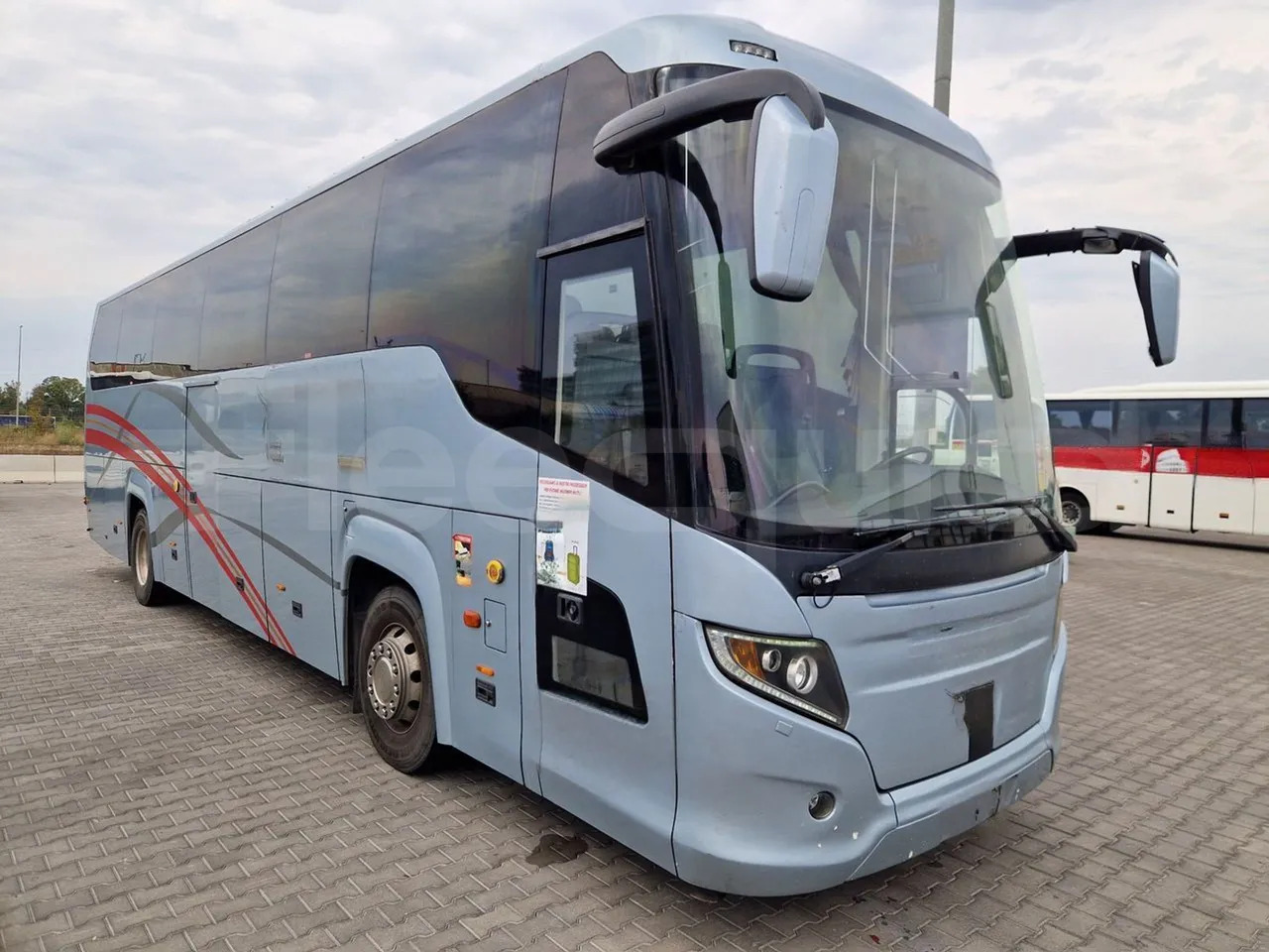 Scania Touring HD - Autocar: foto 1 Scania Touring HD - Autocar: foto 1