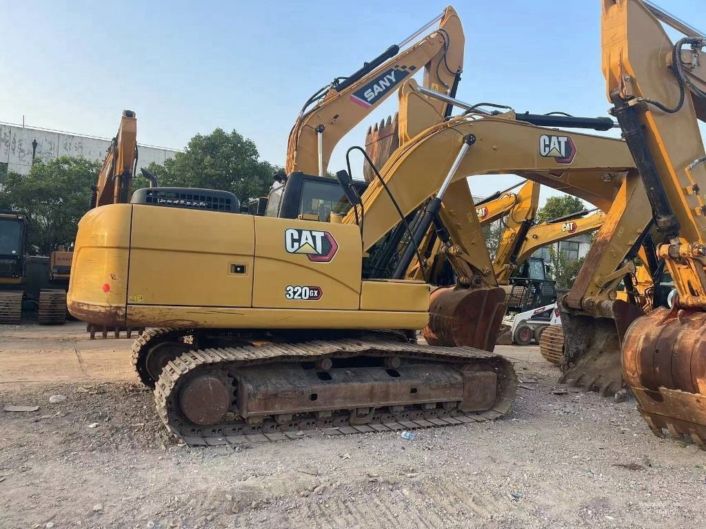 Excavadora de cadenas CAT 320gx: foto 1