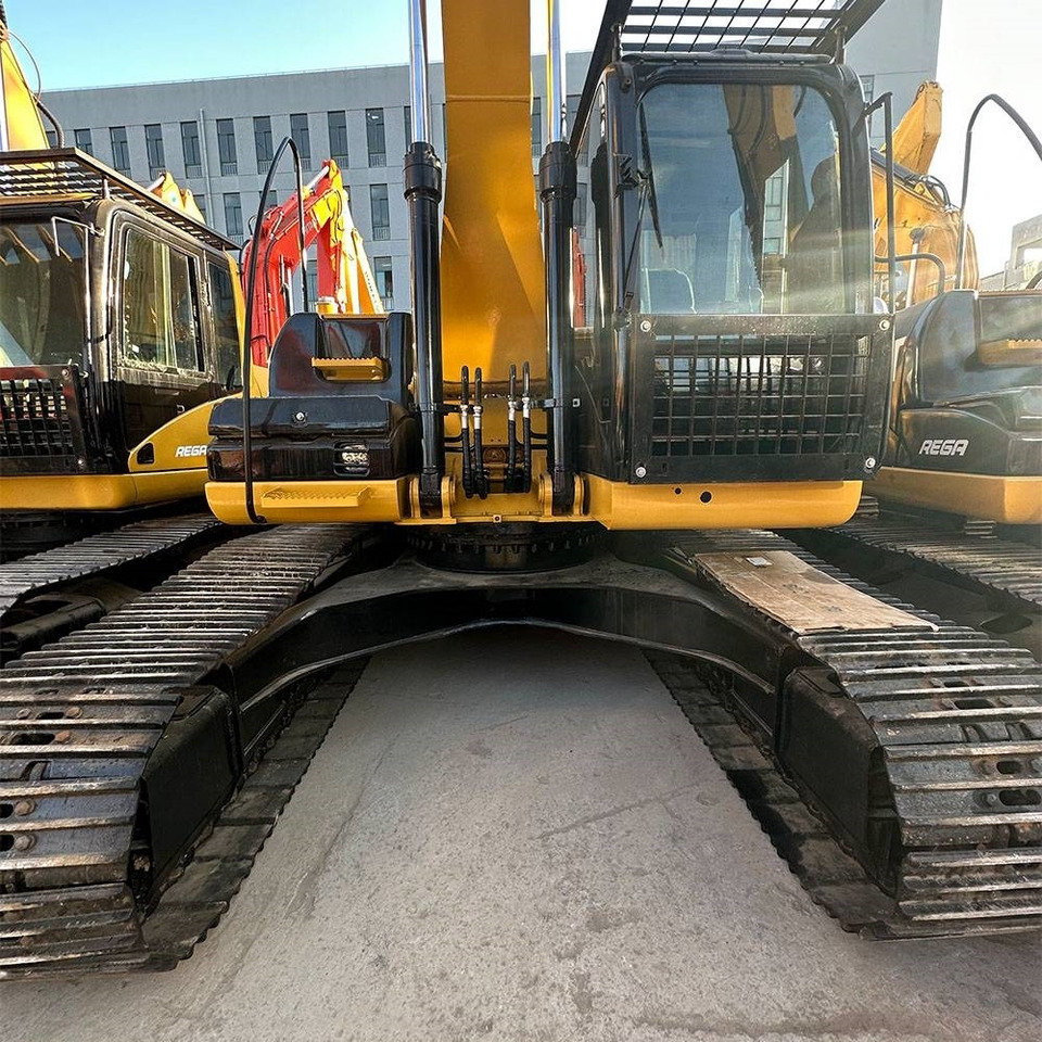CAT 323 D - Excavadora de cadenas: foto 2 CAT 323 D - Excavadora de cadenas: foto 2