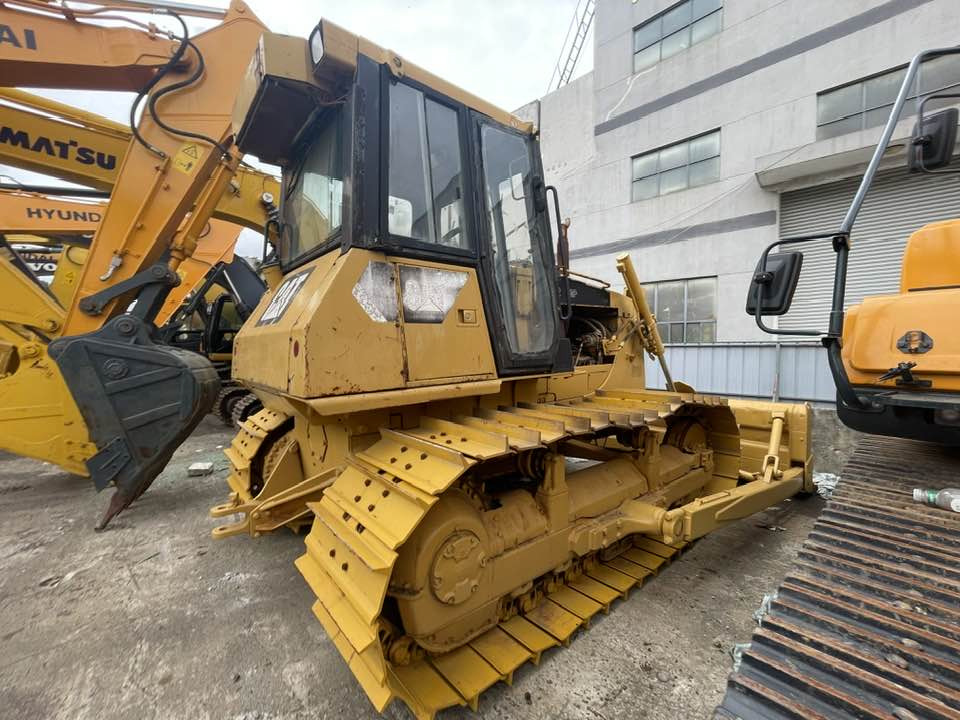 Caterpillar D6G2 LGP - Bulldozer: foto 2 Caterpillar D6G2 LGP - Bulldozer: foto 2