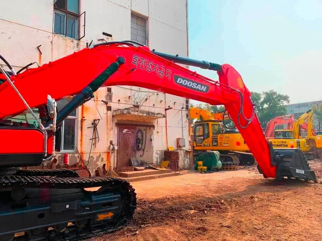 Doosan DX 340 LCA - Excavadora de cadenas: foto 2 Doosan DX 340 LCA - Excavadora de cadenas: foto 2