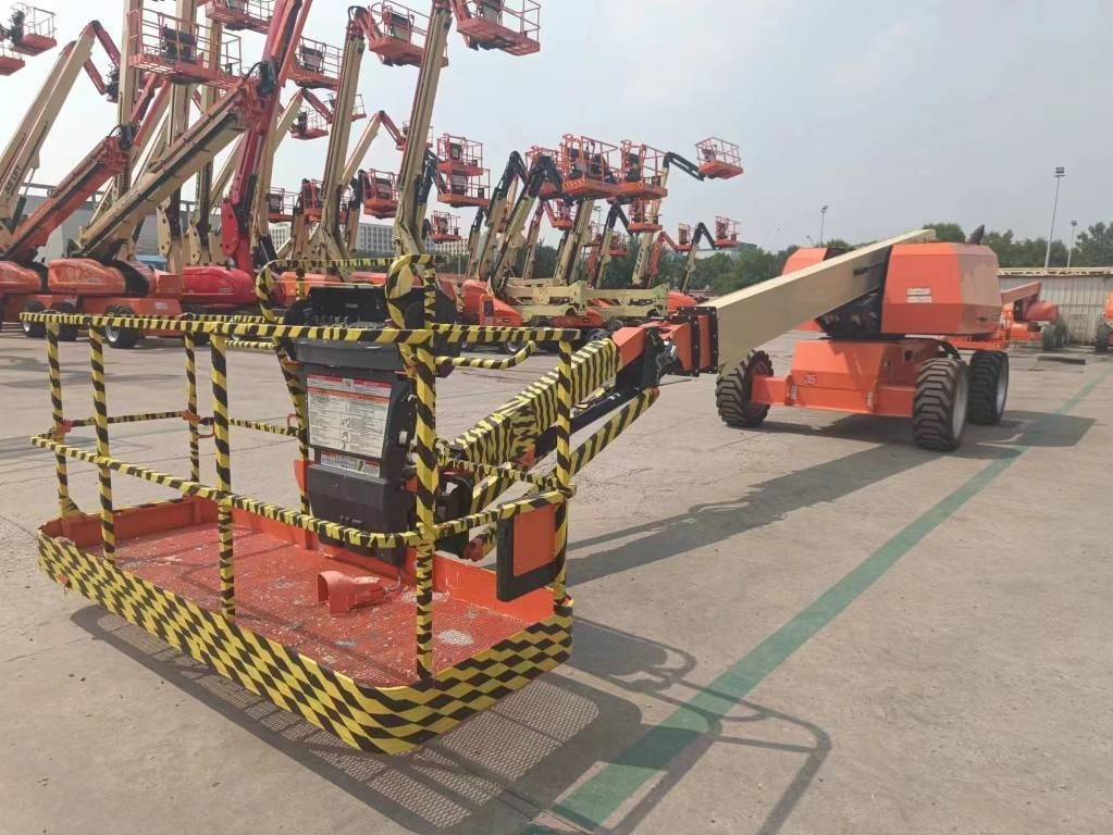 JLG 660 SJ - Plataforma telescopica: foto 1 JLG 660 SJ - Plataforma telescopica: foto 1