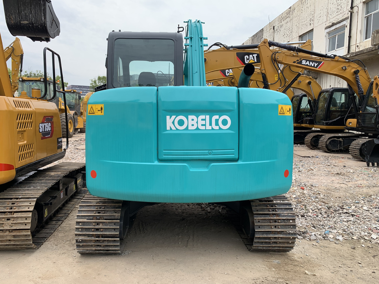 KOBELCO sk75-8 - Miniexcavadora: foto 2 KOBELCO sk75-8 - Miniexcavadora: foto 2