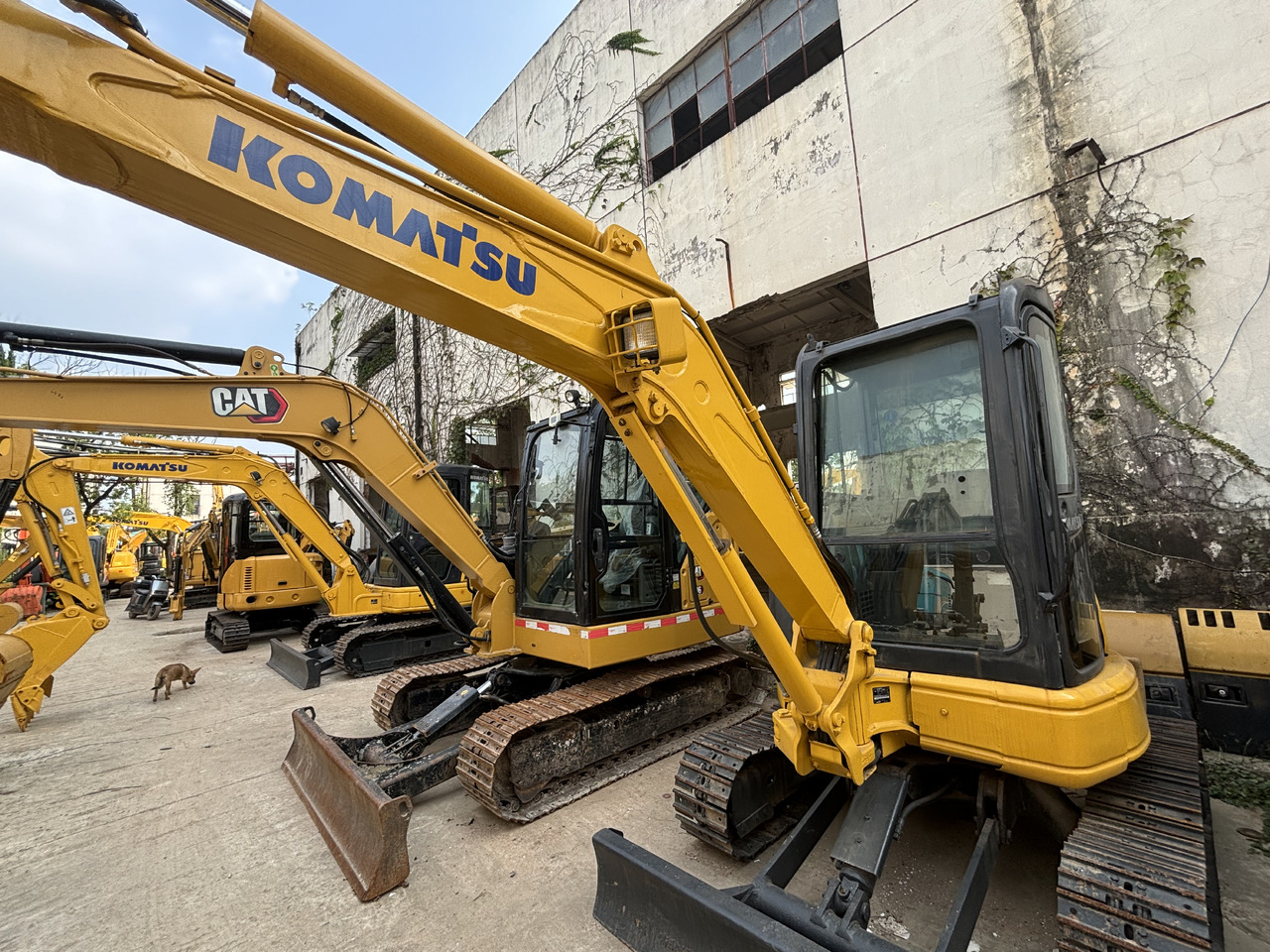 KOMATSU PC35MR - Miniexcavadora: foto 3 KOMATSU PC35MR - Miniexcavadora: foto 3