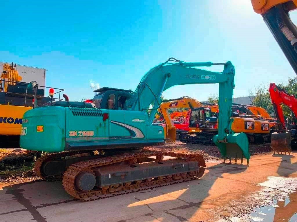 Kobelco SK 260D - Excavadora de cadenas: foto 1 Kobelco SK 260D - Excavadora de cadenas: foto 1